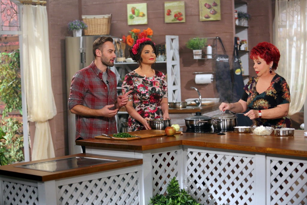 Наташа Королева и ее мама Людмила Порывай фото